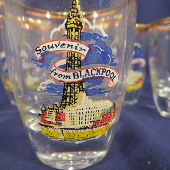 Vtg Set 6 Shot Glasses Blackpool England Souvenir in Original Box (153C) - Picture 2 of 6